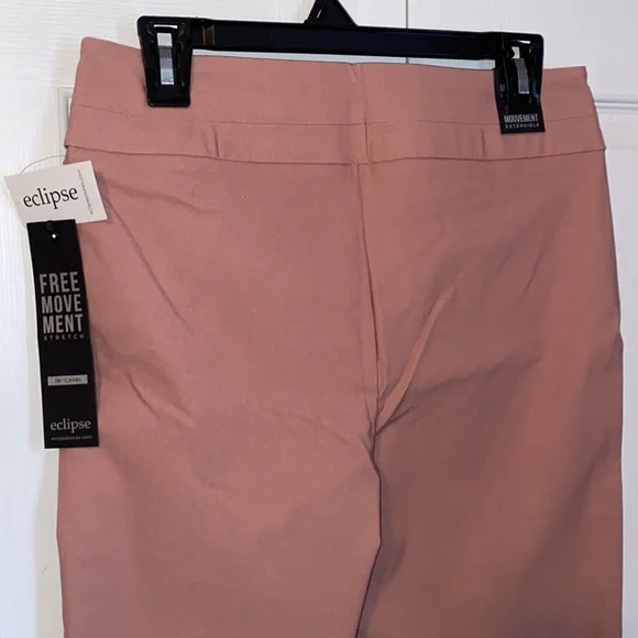 Capris - Picture 4 of 7